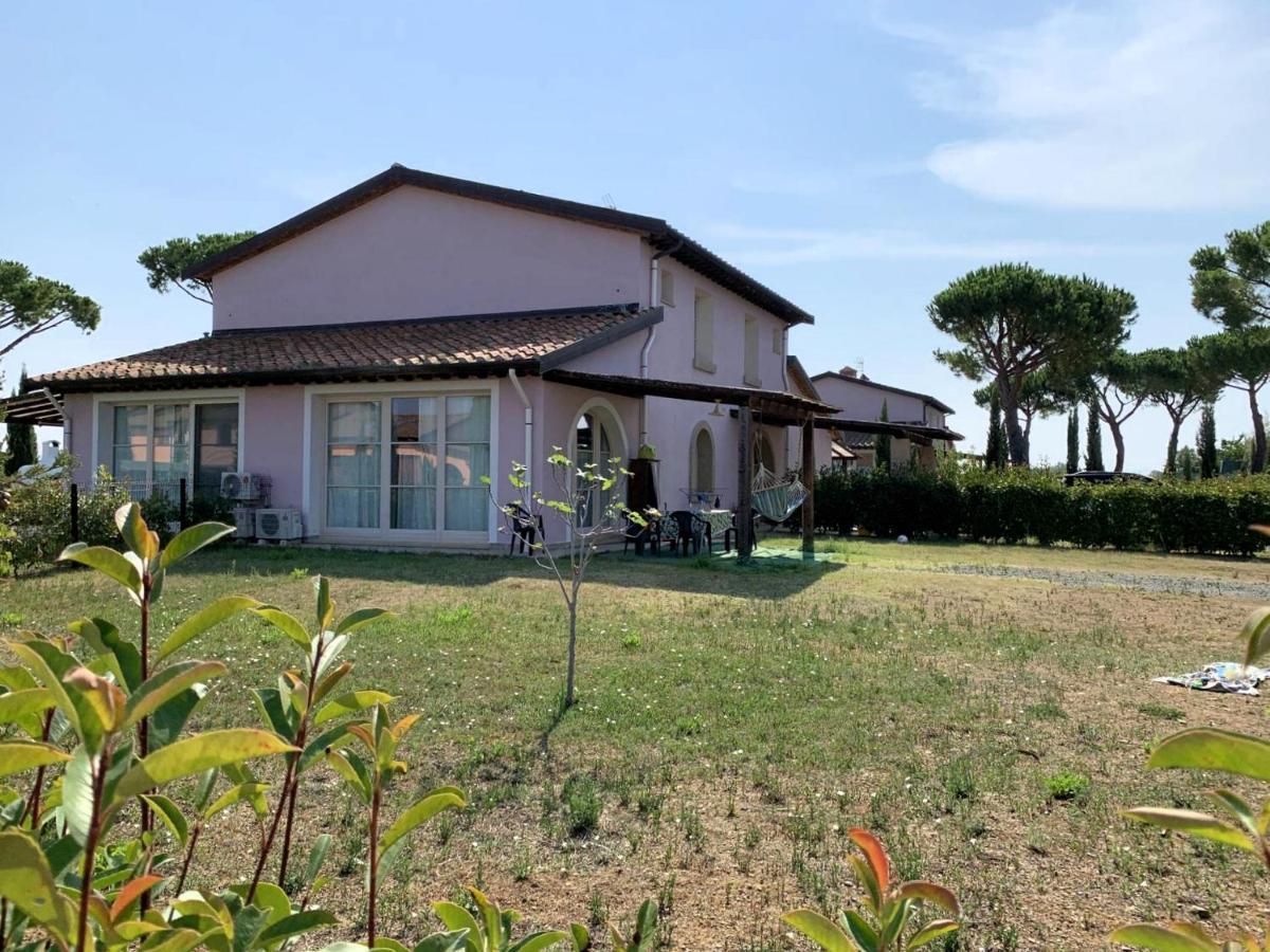 Fattoria Palazzeta - Pet & Family Friendly Aparthotel Cecina  Εξωτερικό φωτογραφία