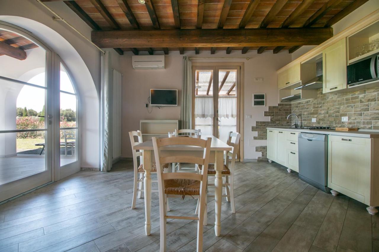 Fattoria Palazzeta - Pet & Family Friendly Aparthotel Cecina  Εξωτερικό φωτογραφία