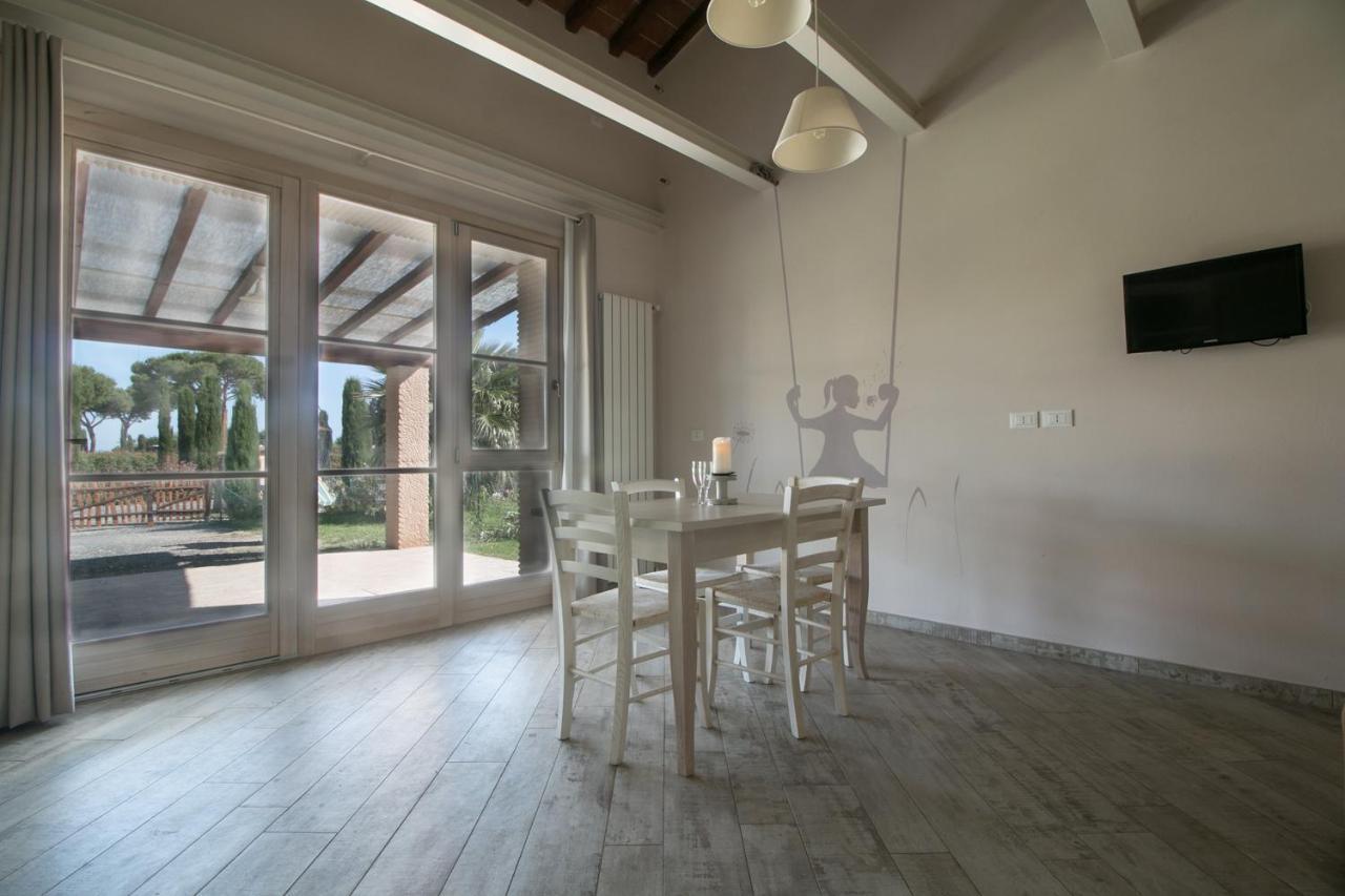 Fattoria Palazzeta - Pet & Family Friendly Aparthotel Cecina  Εξωτερικό φωτογραφία