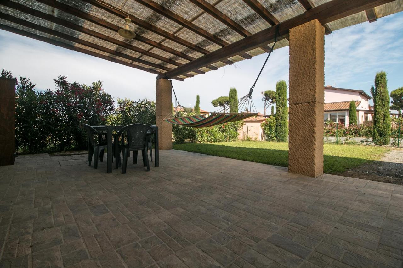 Fattoria Palazzeta - Pet & Family Friendly Aparthotel Cecina  Εξωτερικό φωτογραφία
