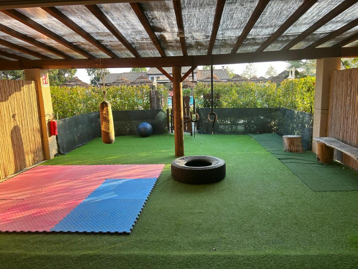 Fattoria Palazzeta - Pet & Family Friendly Aparthotel Cecina  Εξωτερικό φωτογραφία