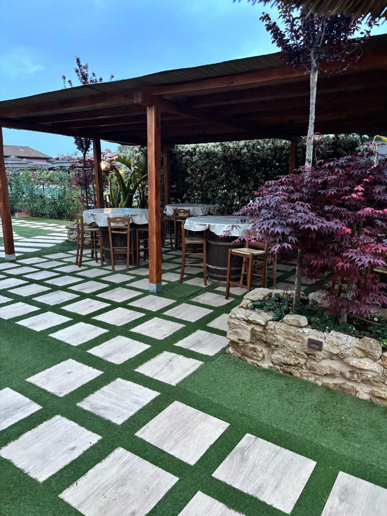 Fattoria Palazzeta - Pet & Family Friendly Aparthotel Cecina  Εξωτερικό φωτογραφία